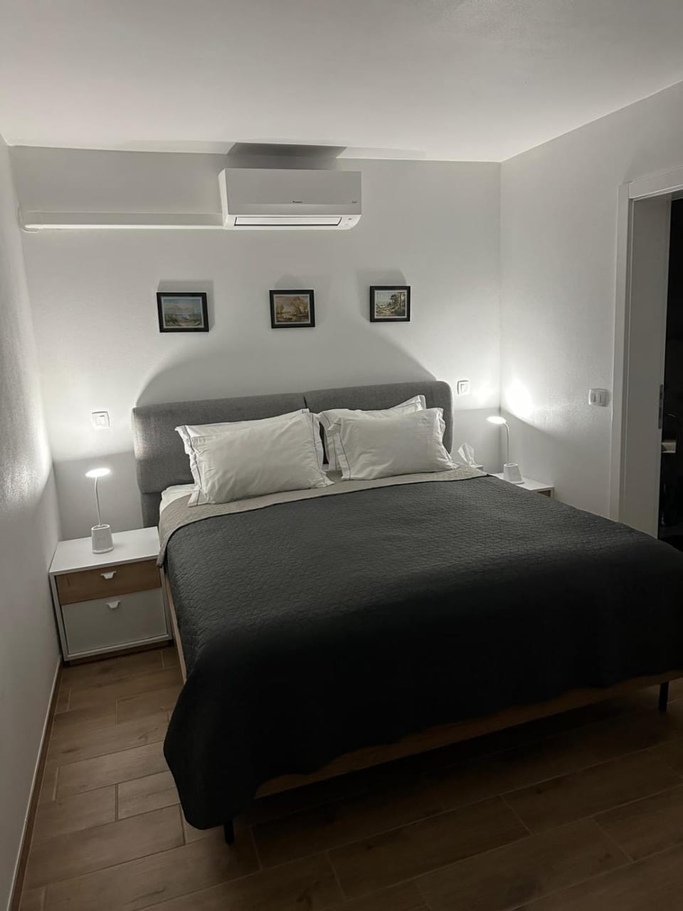Bathroom, Bedroom, heating, internet, soundproof, wardrobe, air conditioner