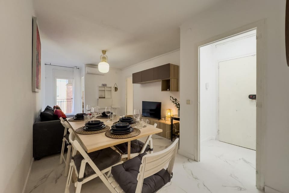 Apartment in Barcelona F3 Apartment in L'Hospitalet de Llobregat
