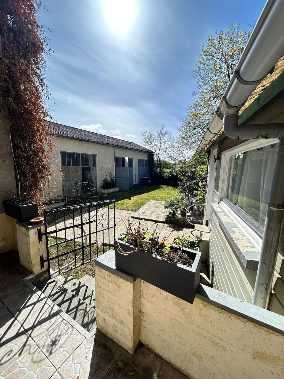 Garden, Garden, Balcony/Terrace