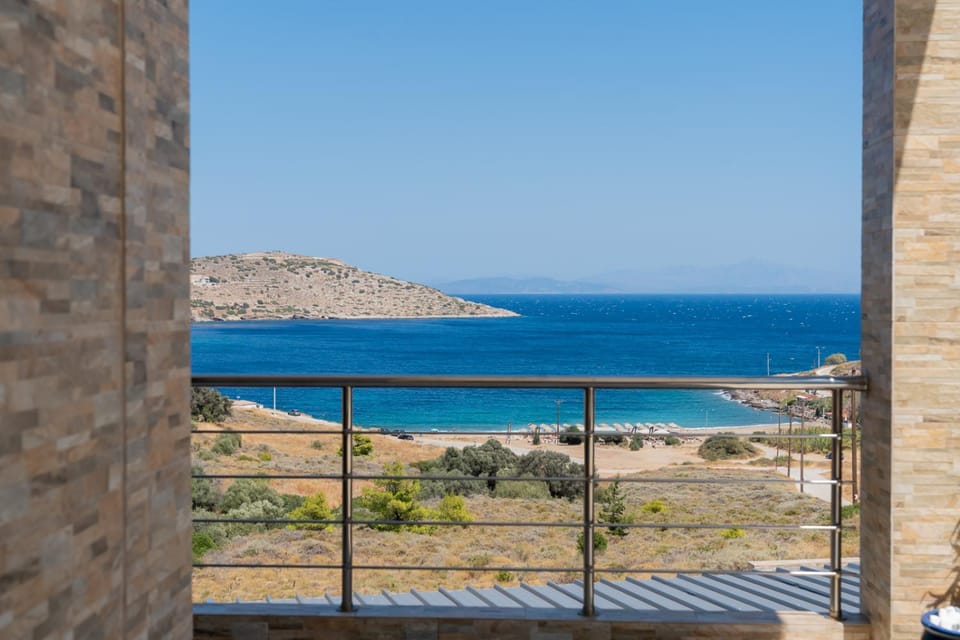 Day, Natural landscape, View (from property/room), Balcony/Terrace, Mountain view, Sea view