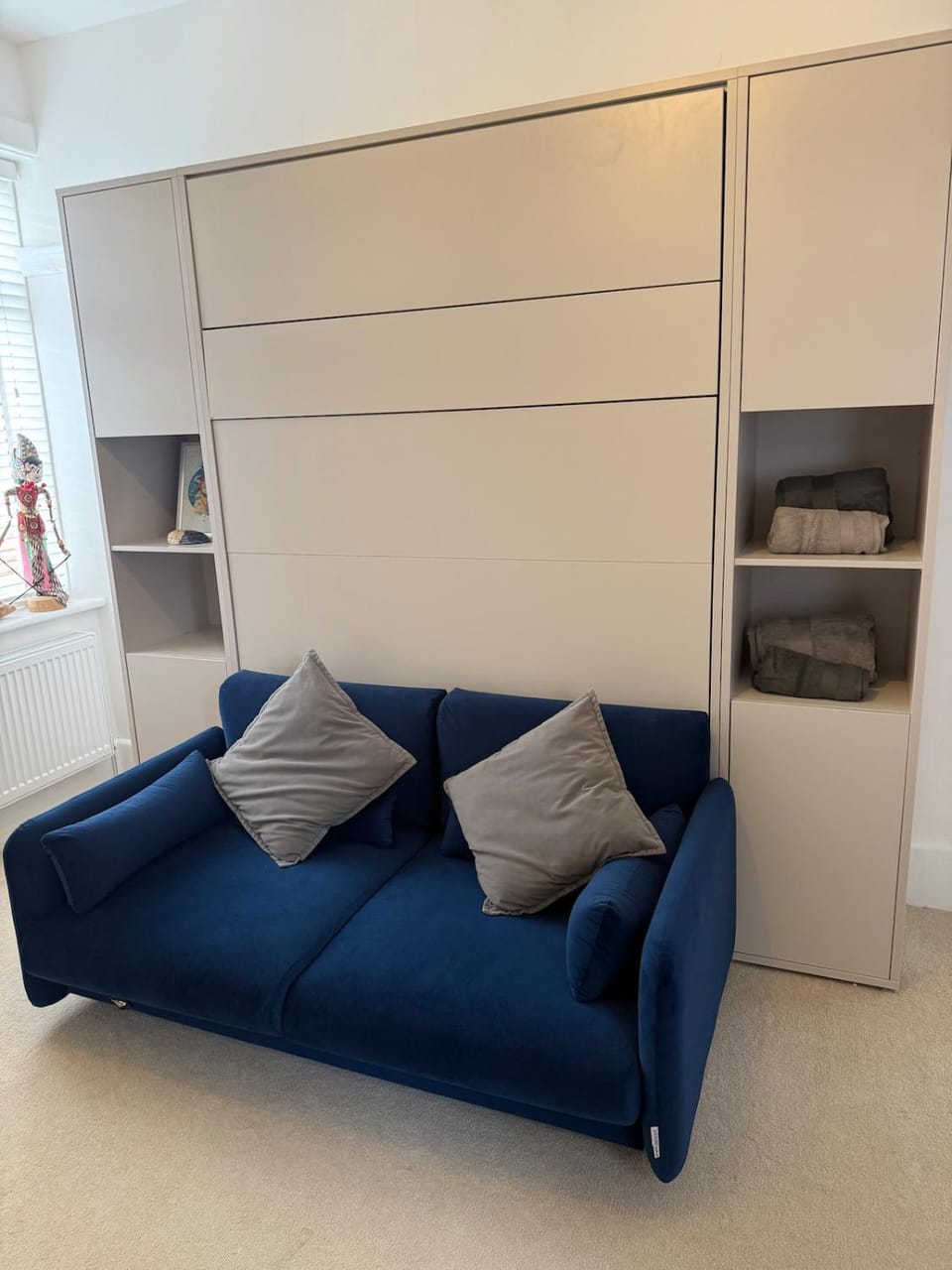 Christchurch sleeps four Central convenient location few mins from beaches and amenities House in Christchurch