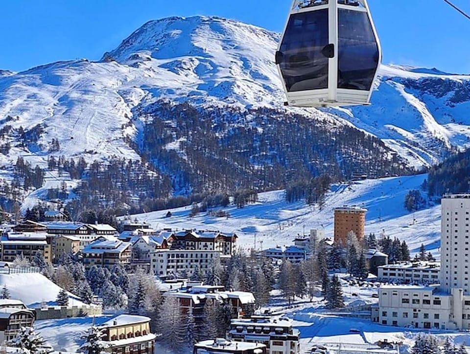 Stupendo appartamento al Palace 2 Apartment in Sestriere