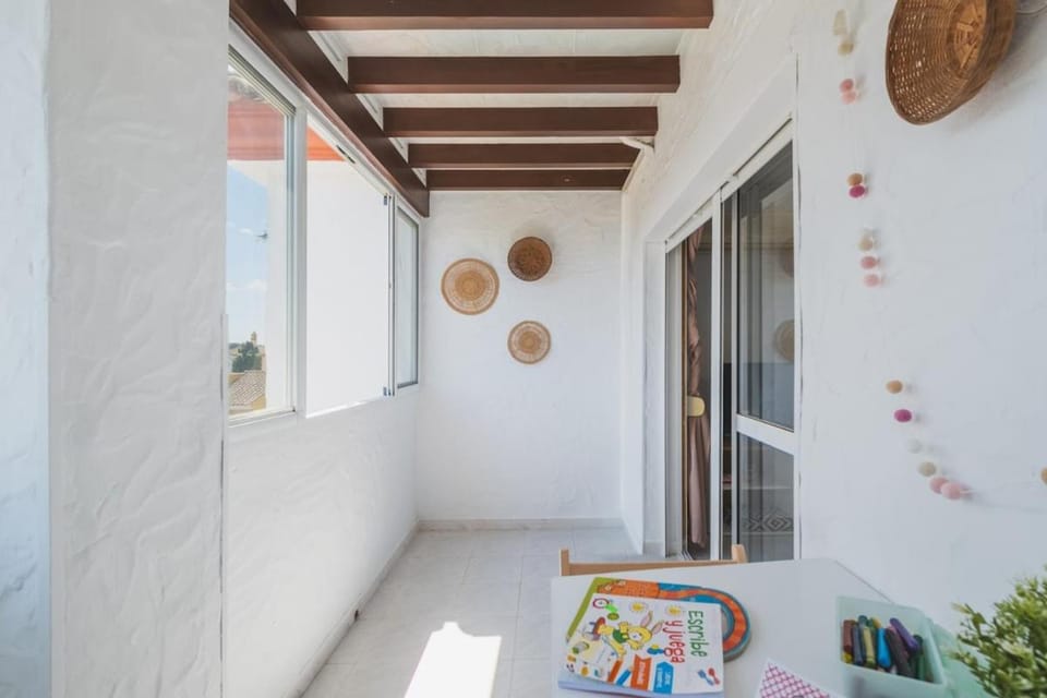 Balcony/Terrace, Photo of the whole room