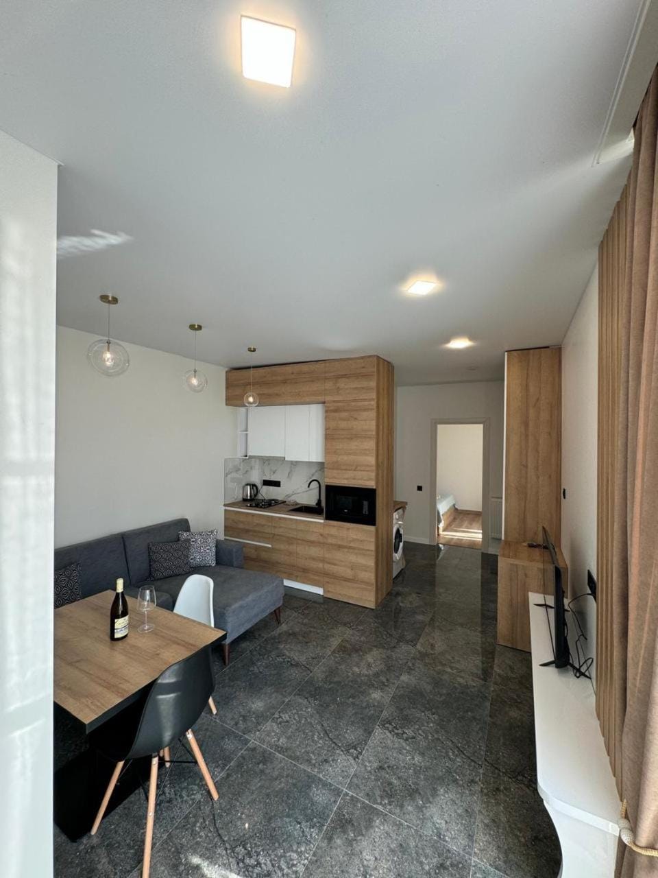 Kitchen or kitchenette, Living room, Seating area, Dining area, stove