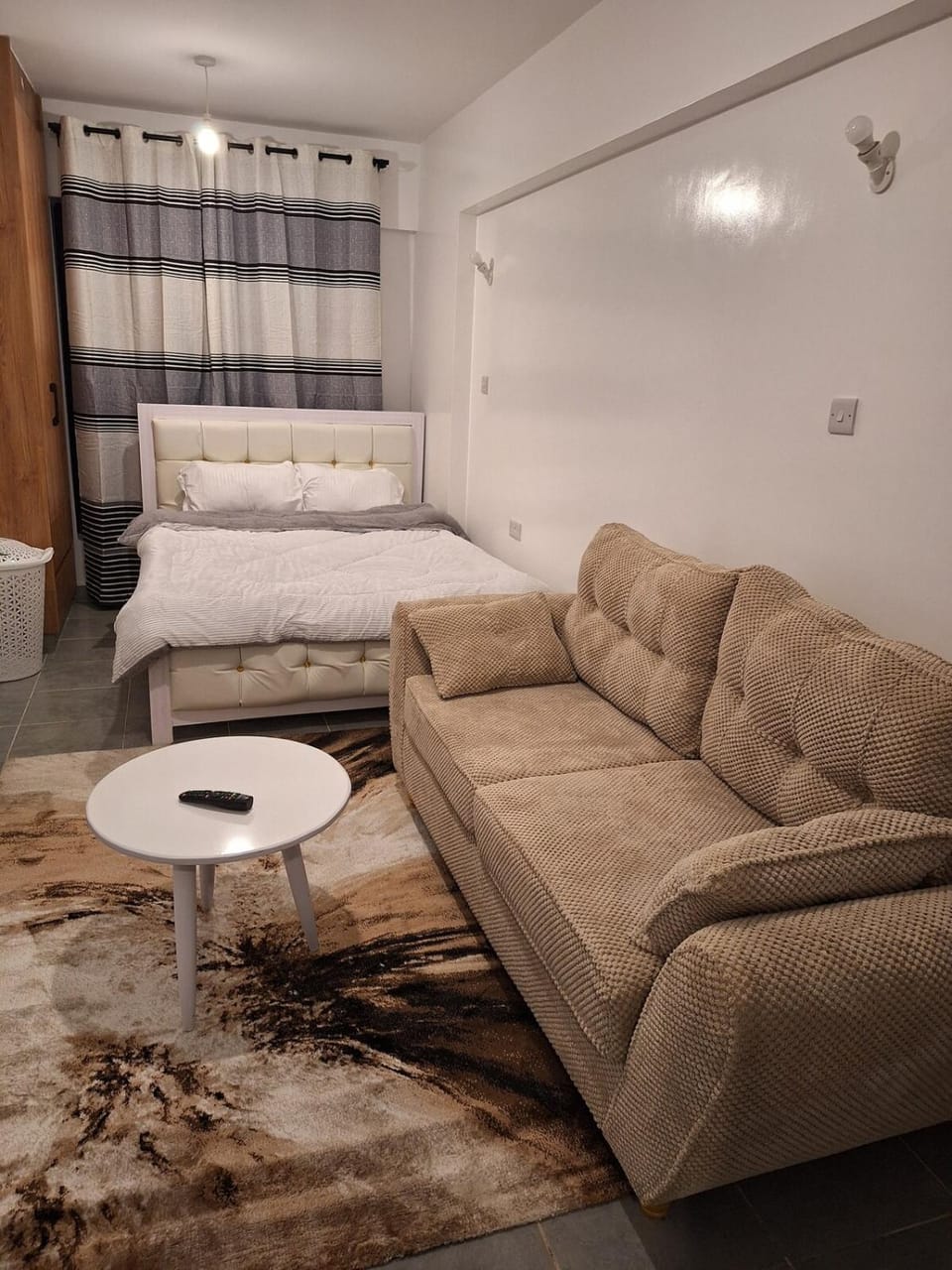 StayWell Studio in Thindigua, Kiambu Road Apartment in Nairobi
