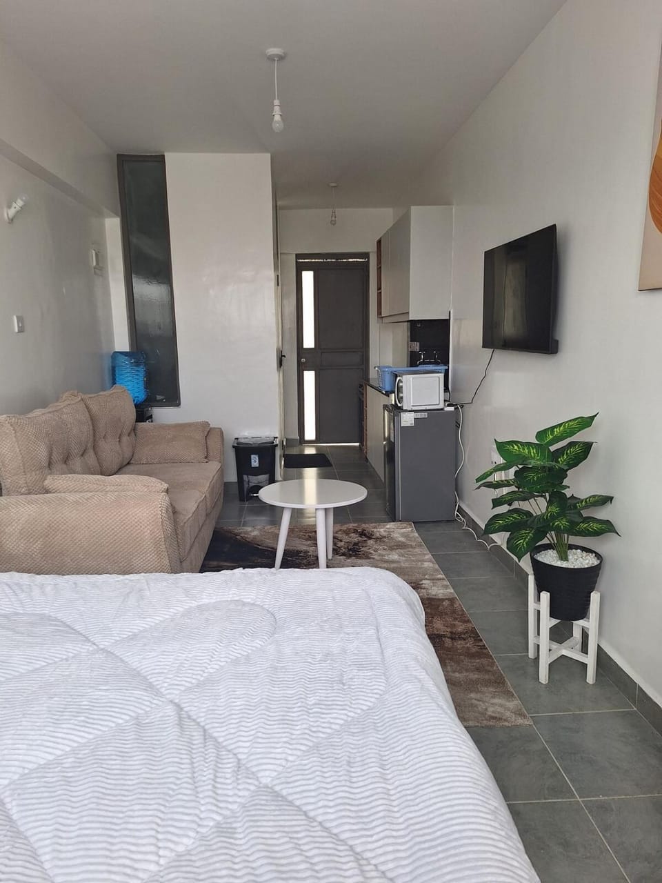 StayWell Studio in Thindigua, Kiambu Road Apartment in Nairobi