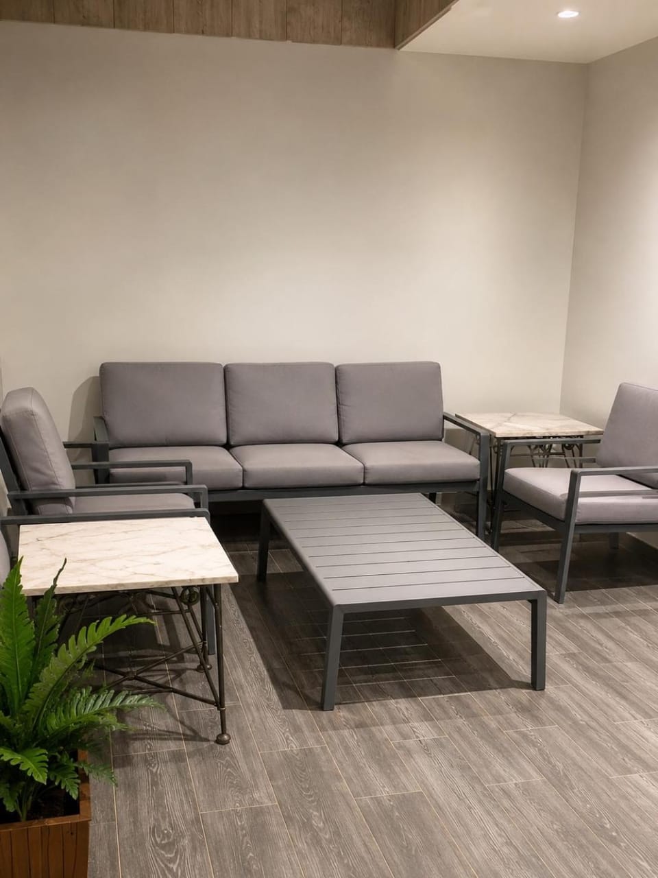 استديو كبير بمدخل خاص وجلسة خارجية في الحوش Apartment in Riyadh
