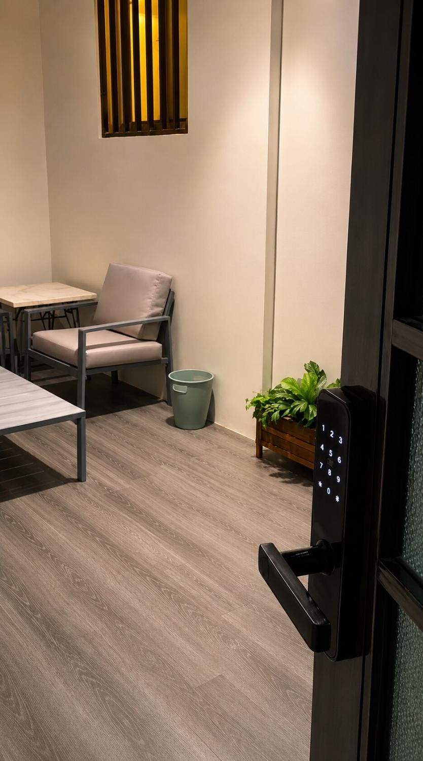 استديو كبير بمدخل خاص وجلسة خارجية في الحوش Apartment in Riyadh