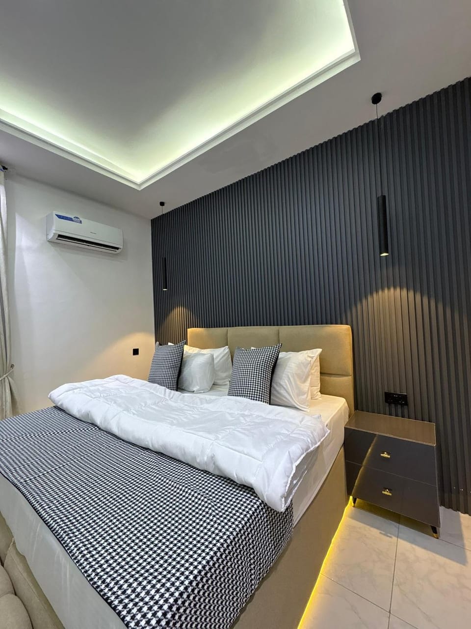 JKB PREMIUM lUXURY Hotel in Lagos, Nigeria