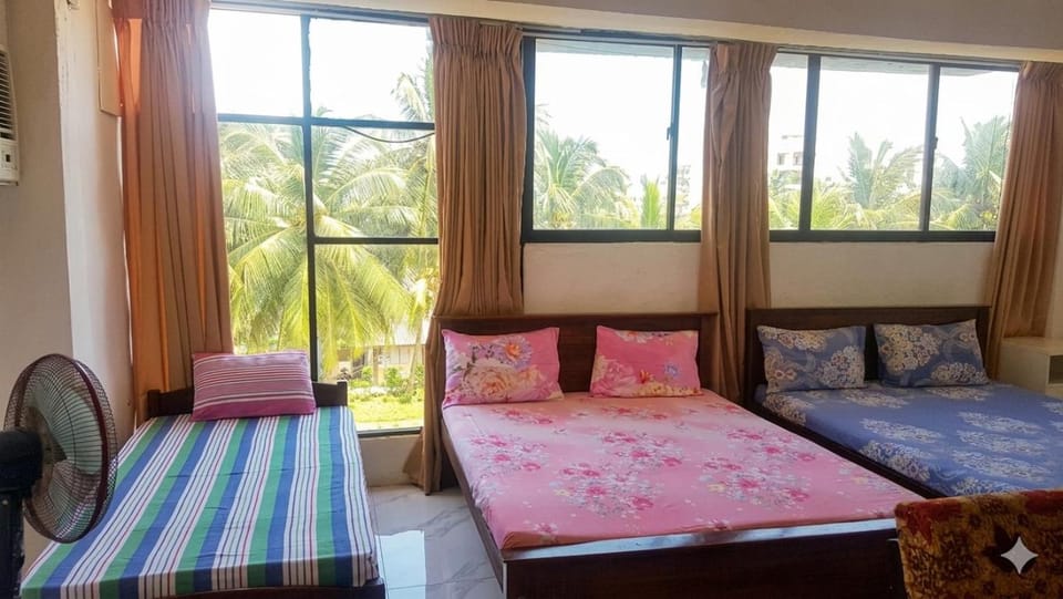 Bed, Photo of the whole room
