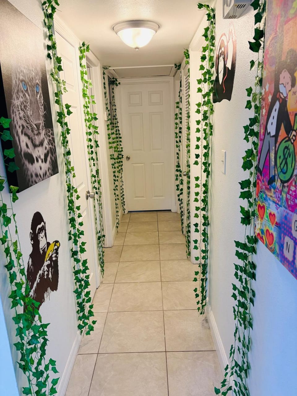 Vibez Factory Game Room by Busch Gardens & USF Vacation rental in Tampa