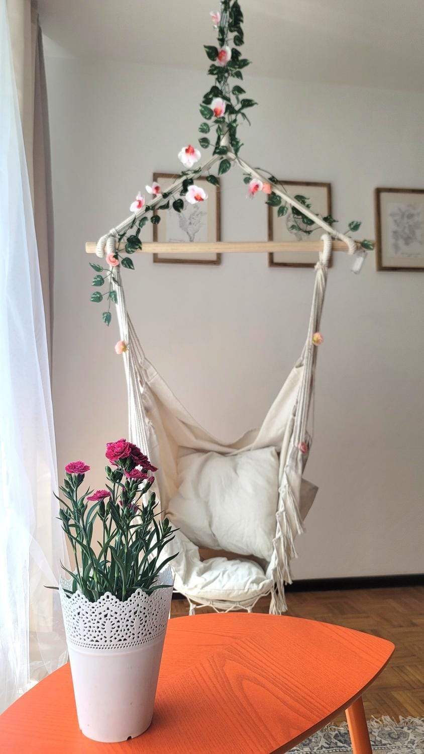 Seating area, Bedroom