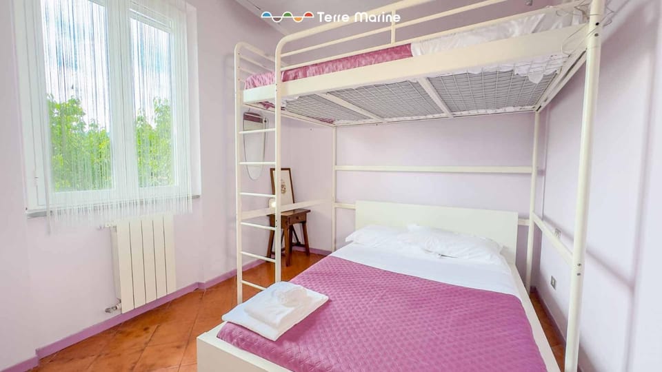 La casa del Glicine, Terre Marine House in Ameglia