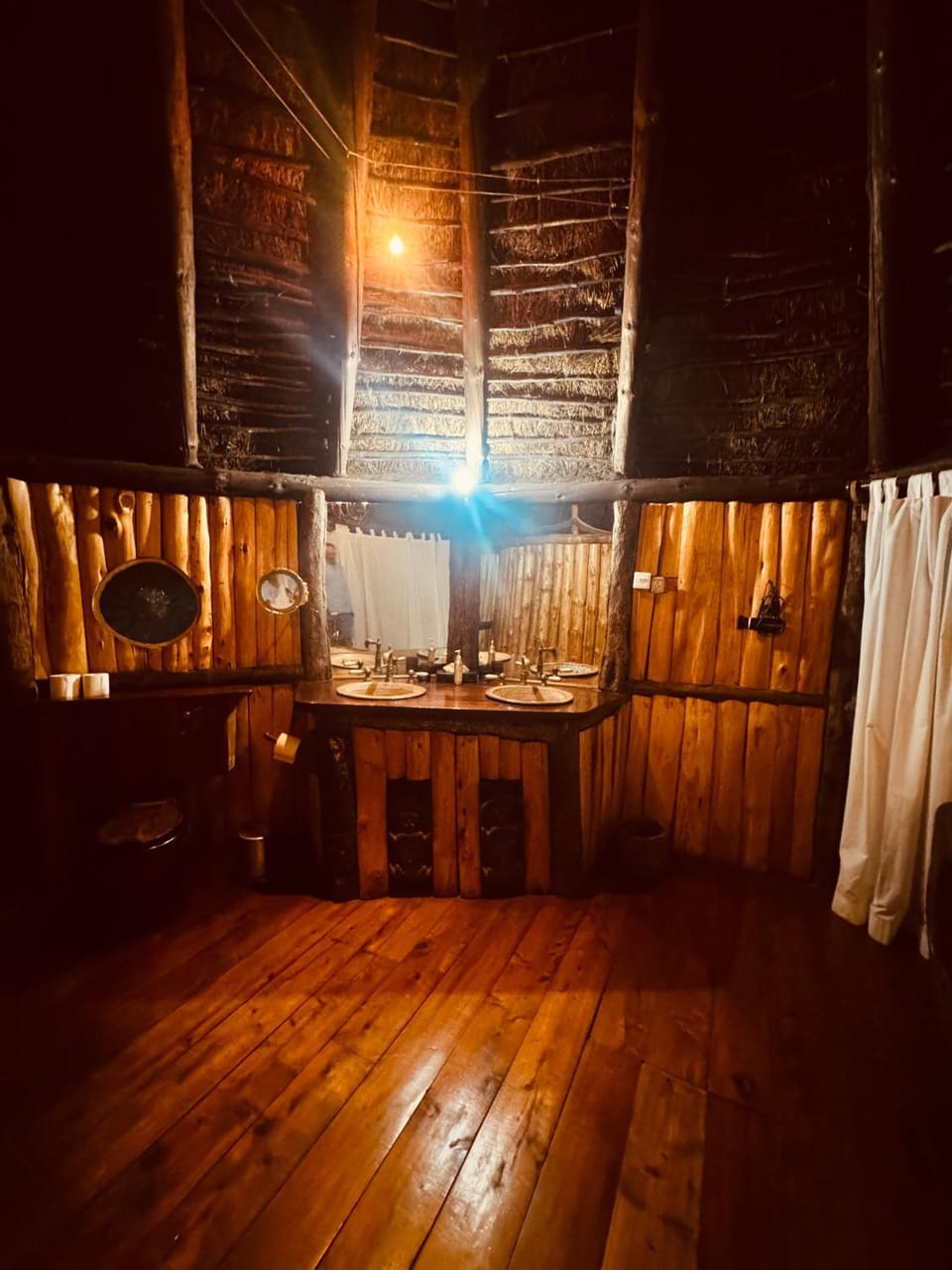Shower, Toilet, Bathroom, Bath