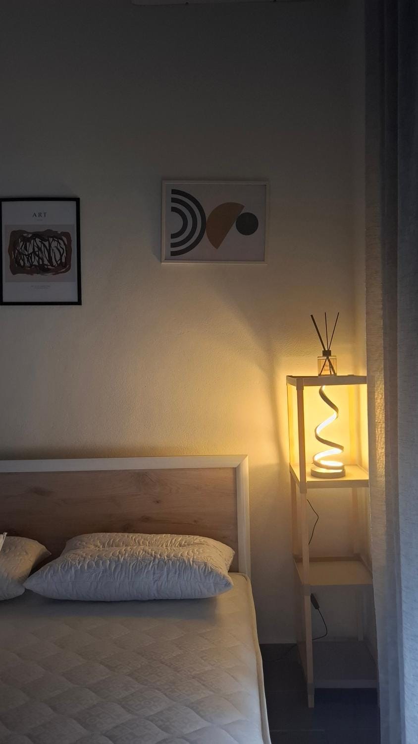 Bed, Bedroom