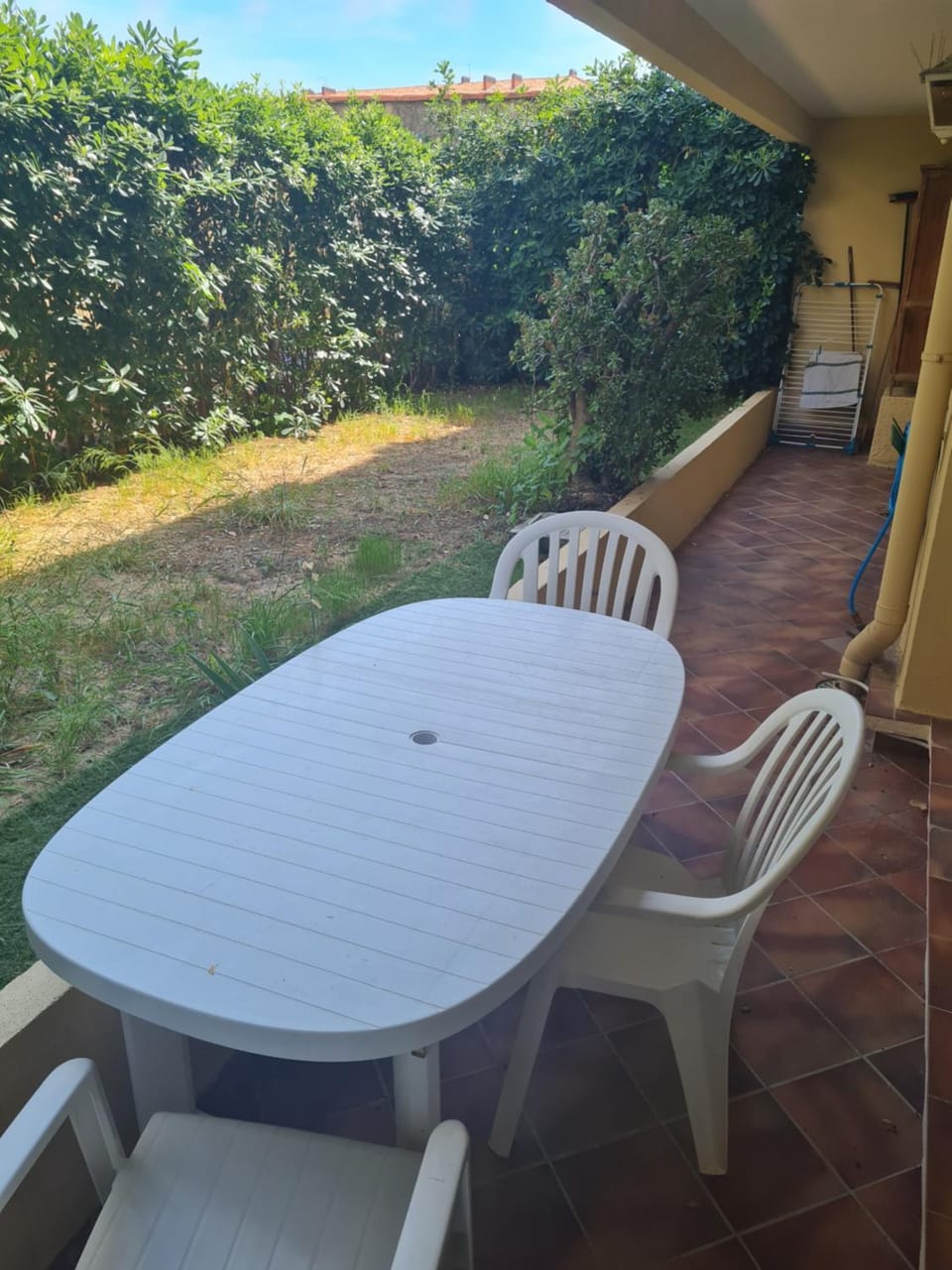Garden, Dining area, Garden view