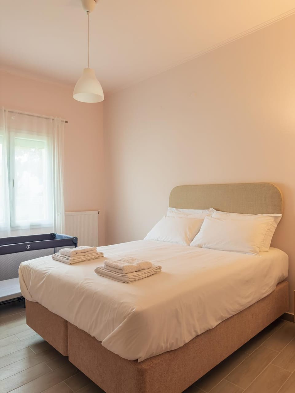 Bed, Bedroom, cot