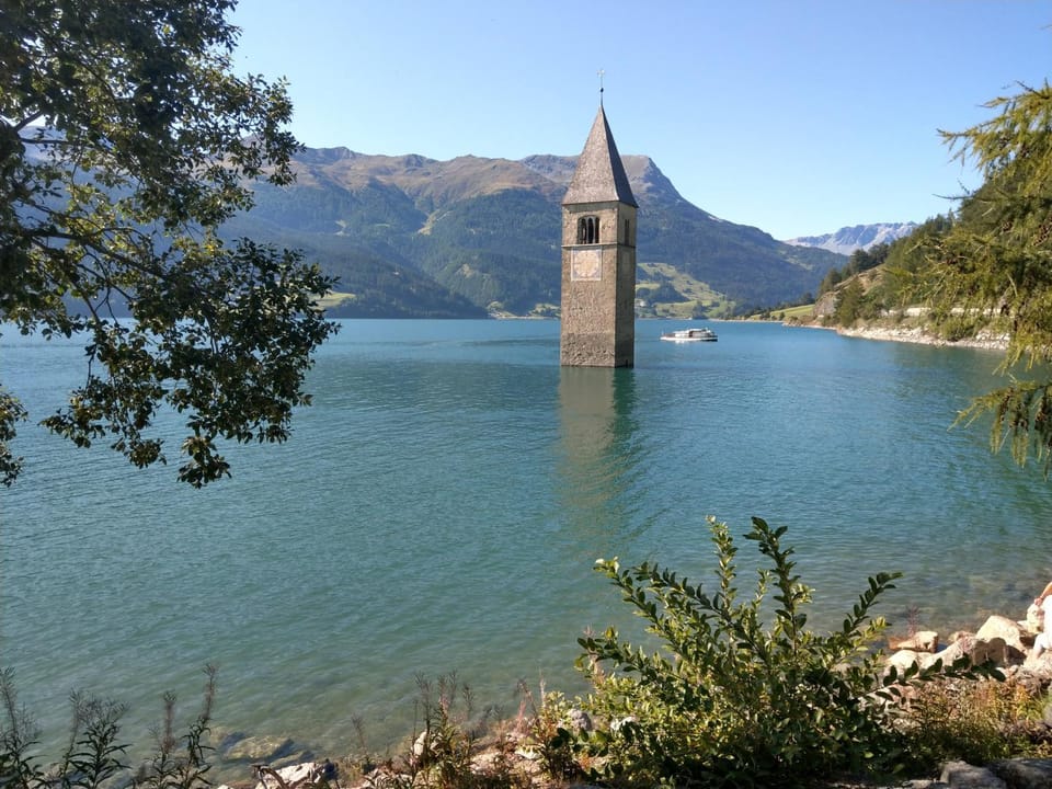 Nearby landmark