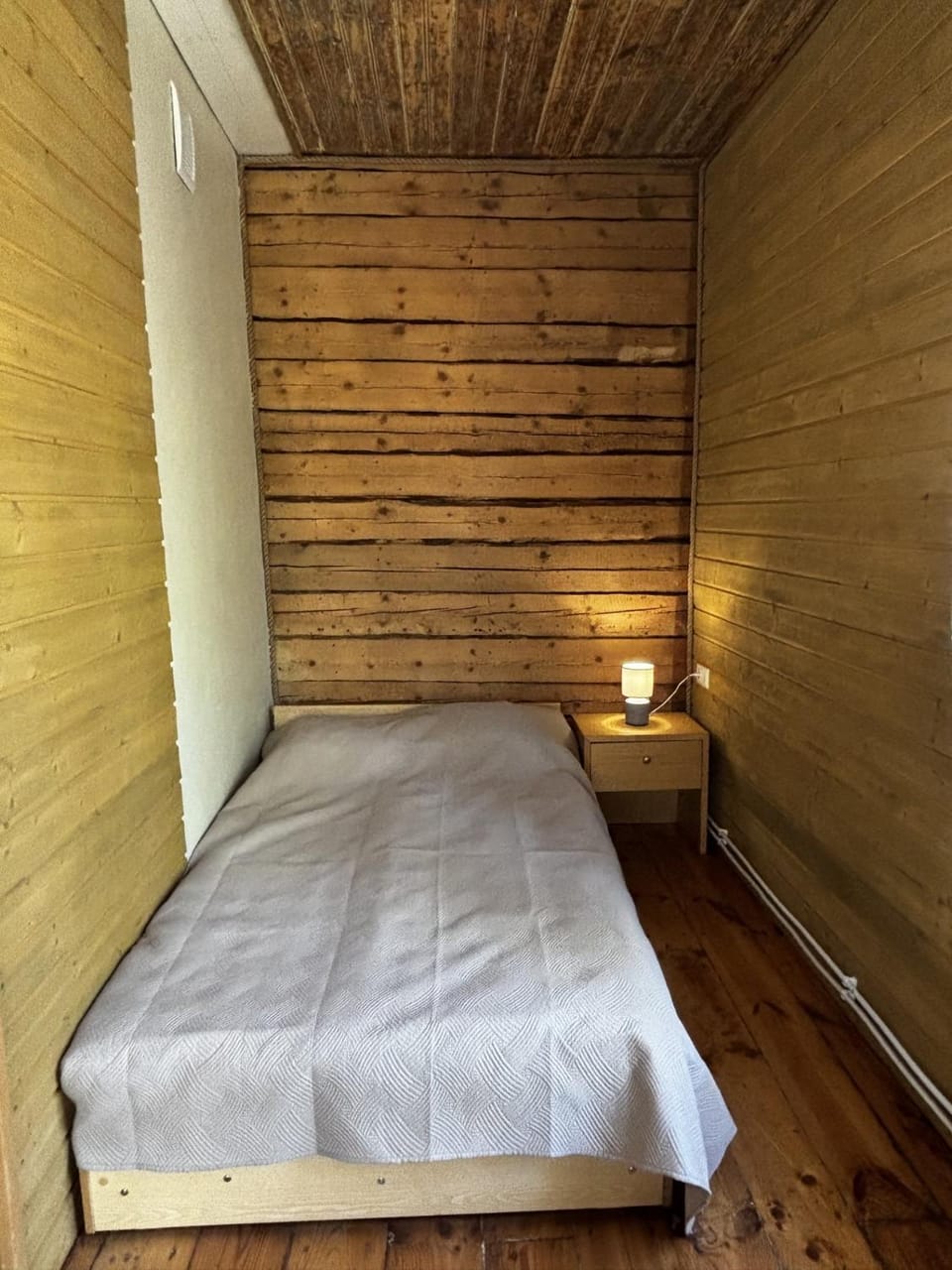 Võhma Külamaja, room nr 8 Apartment in Estonia