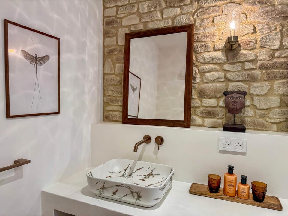 Les Cinq Bories - Demeure d'exception à 10 minutes à pied du village de Gordes Villa in Gordes