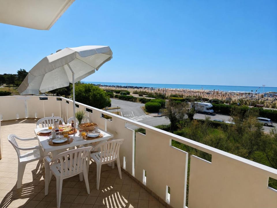 Day, View (from property/room), Balcony/Terrace, Sea view