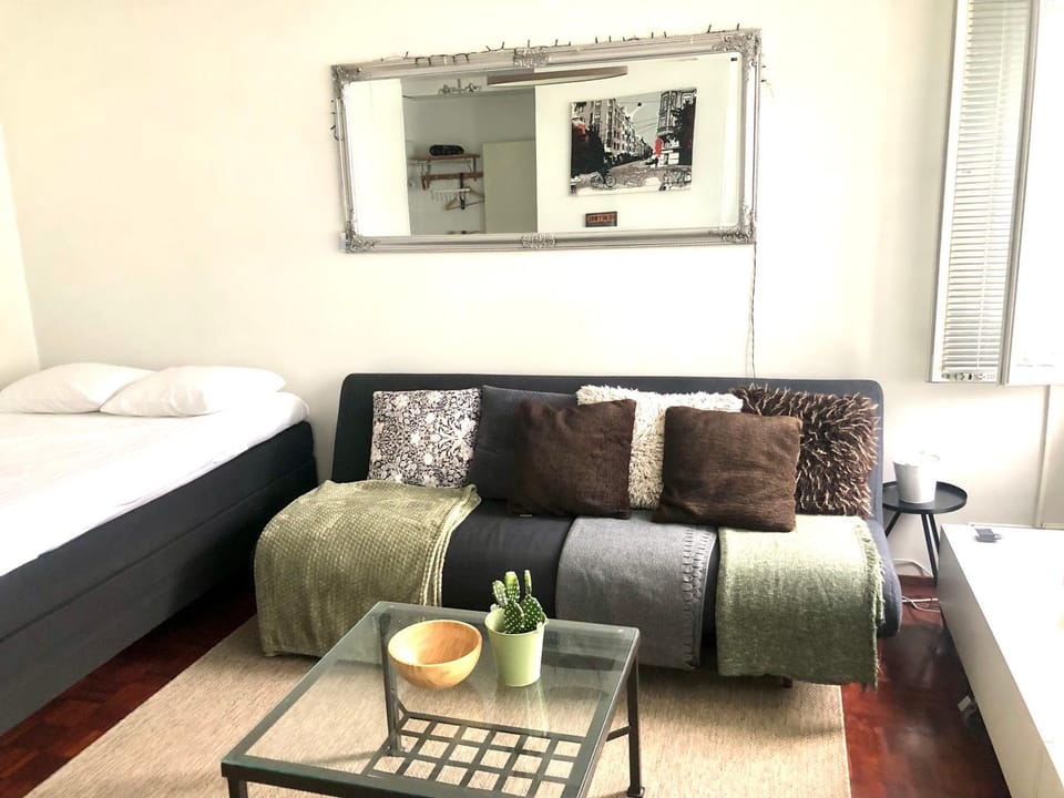 Living room, Bedroom