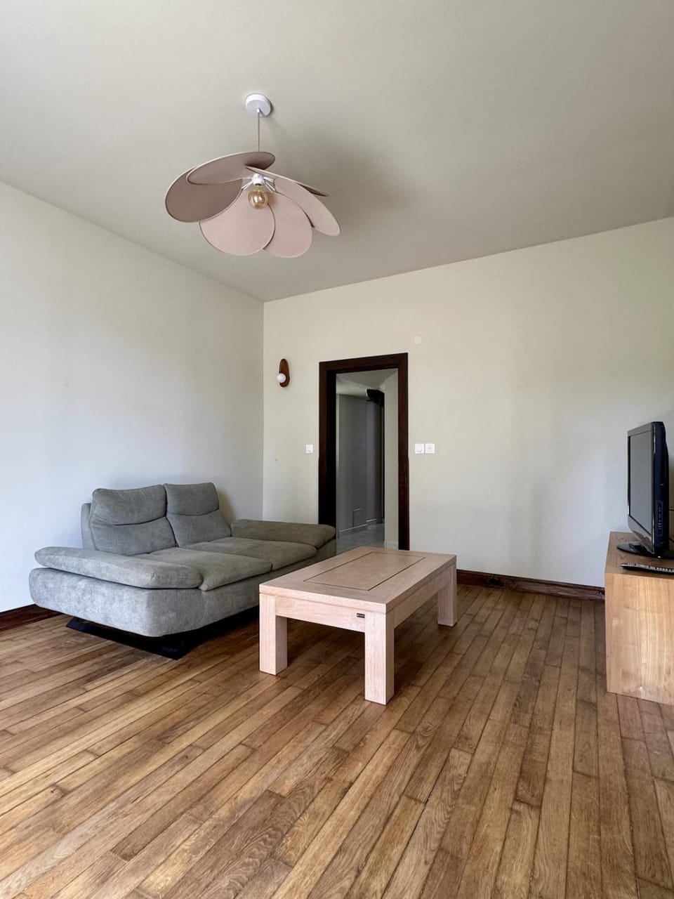 Charme et élégance au cœur de Beaulieu Apartment in Nouvelle-Aquitaine