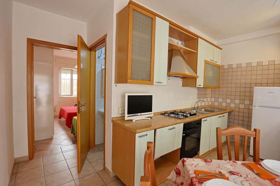 TV and multimedia, Kitchen or kitchenette, Dining area, dishwasher, minibar, oven, pet friendly, stove, toaster
