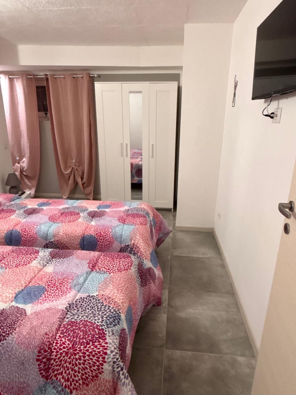 Ranieri Guest House Bed and Breakfast in Rho