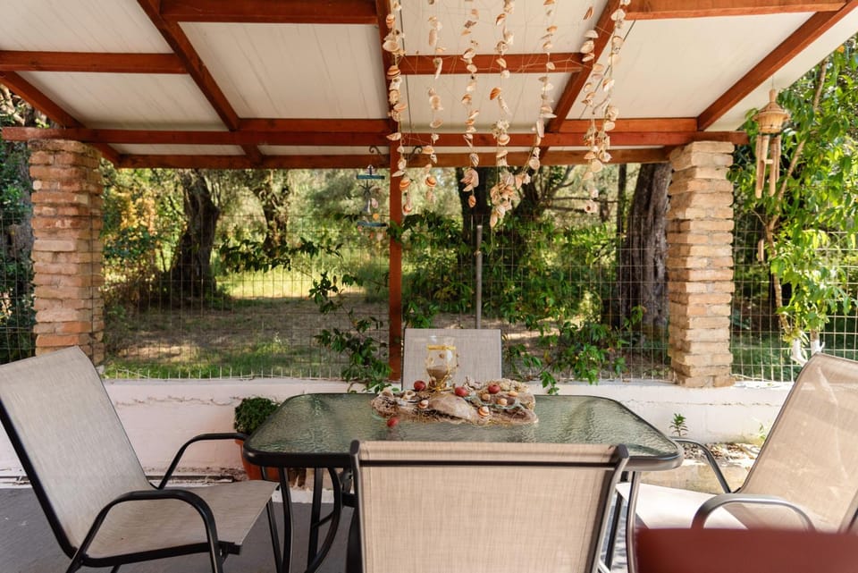 Hidden peaceful resort House in Peloponnese, Western Greece and the Ionian