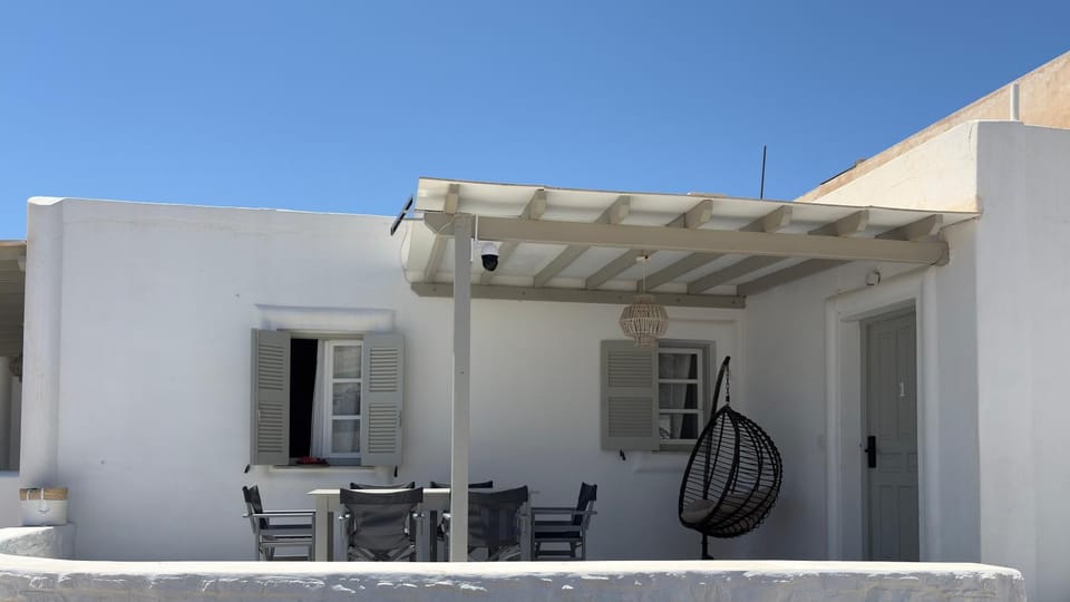 Balcony/Terrace, Dining area
