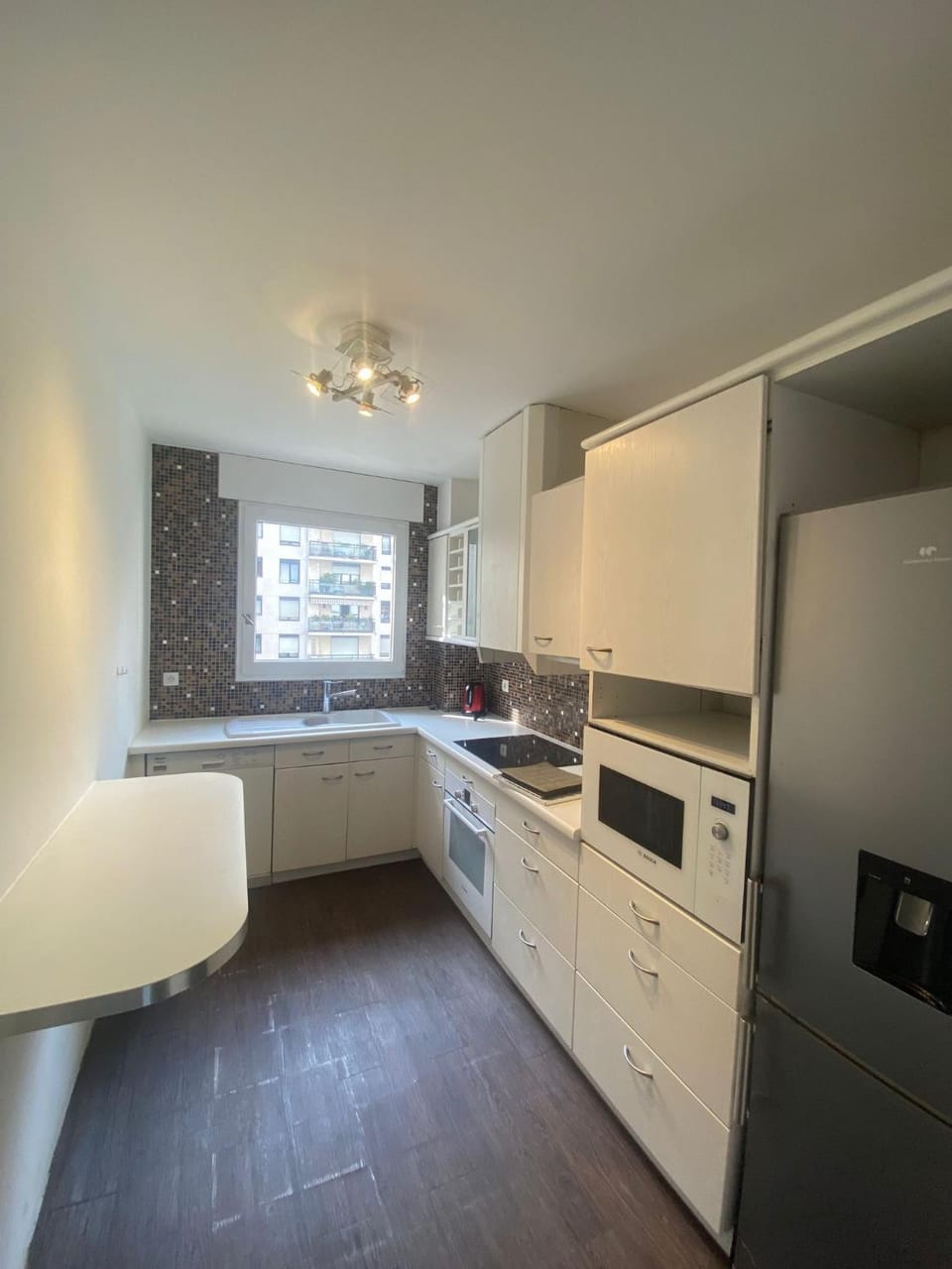 4 Bedroom Apartment, River Seine View, Parking, La Défense Apartment in Courbevoie