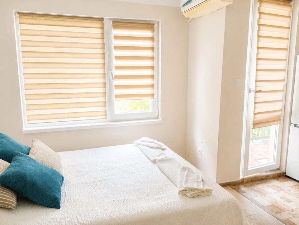 Stylish new apartment, top location Apartment in Varna