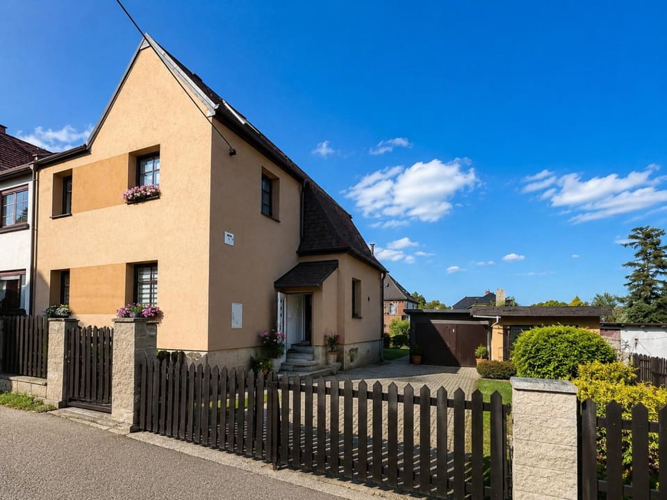Family Garden House House in Saxony