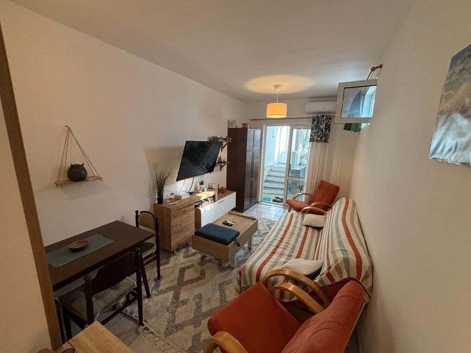 Budva Apartment with Private Parking Apartment in Budva