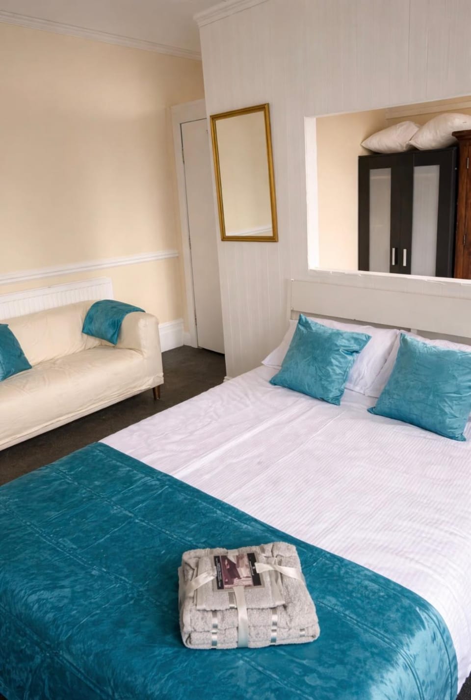 Comfortable Room in Brixton with free parking Apartment in London