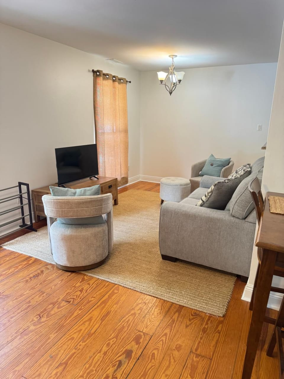 Pass Christian condo perfect for Cruising the coast, Golf trips, Snow Birds located on golf course Apartment in Pass Christian