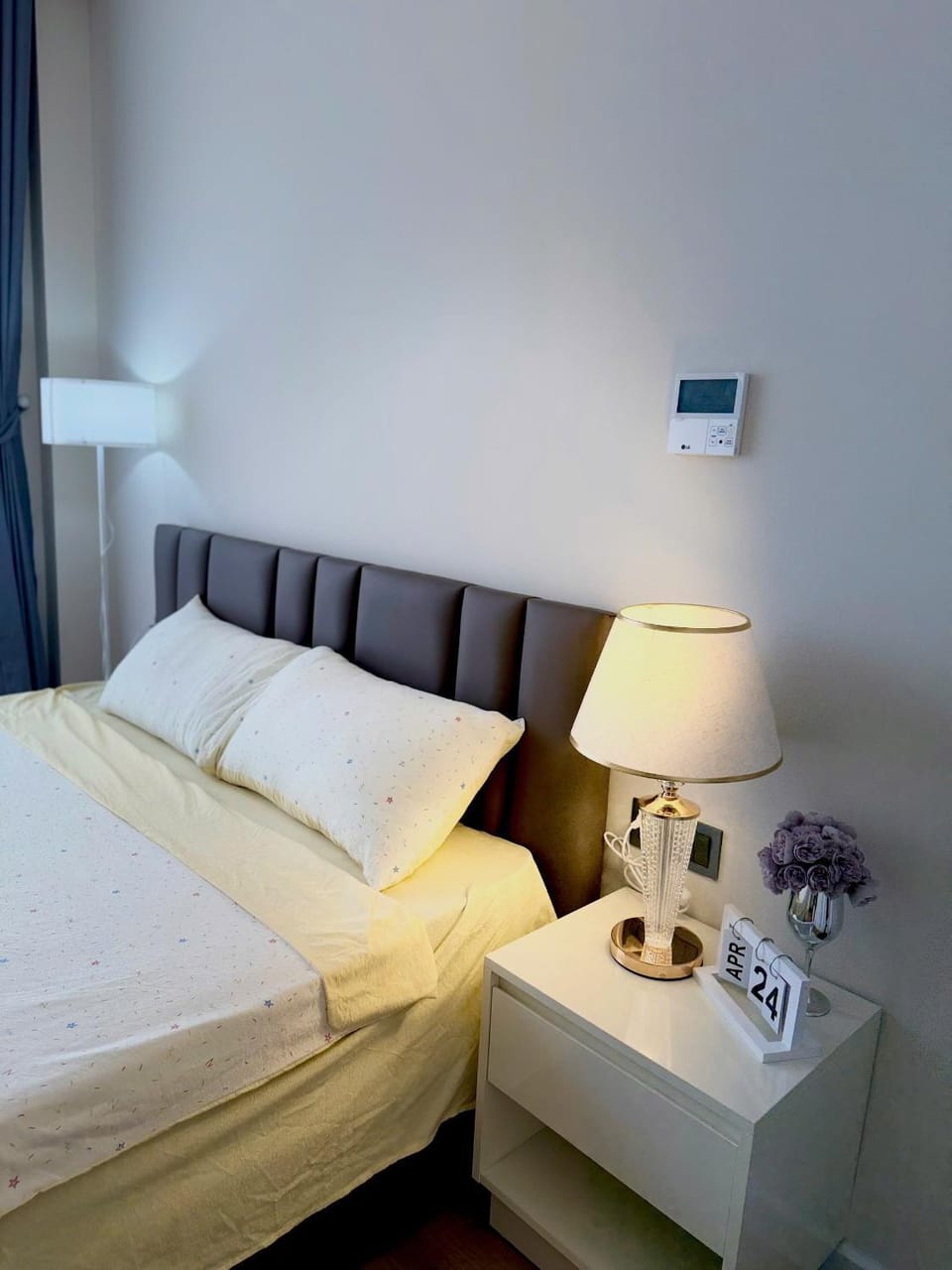Căn hộ nghỉ dưỡng cao cấp Icon40 Apartment in Vietnam