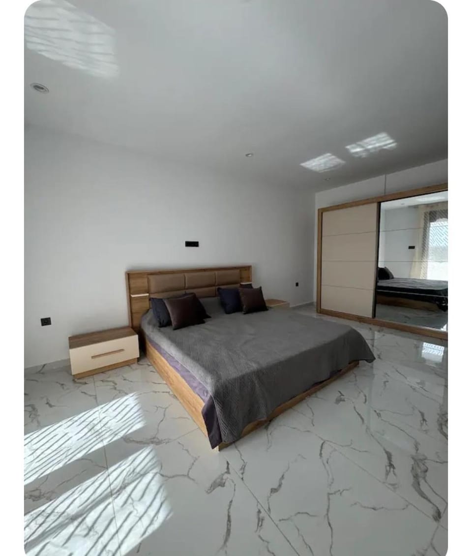 Le Sunset Terrasse et parking vue mer AKID LOTFI Apartment in Oran