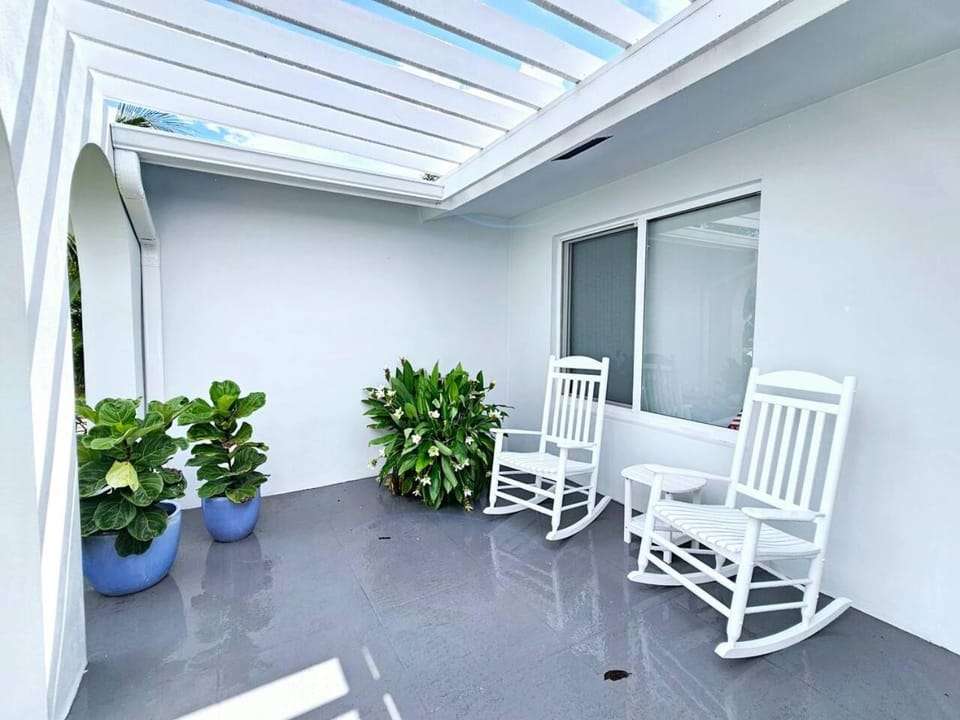 3/2 Tranquil Home close to Beach House in Delray Beach