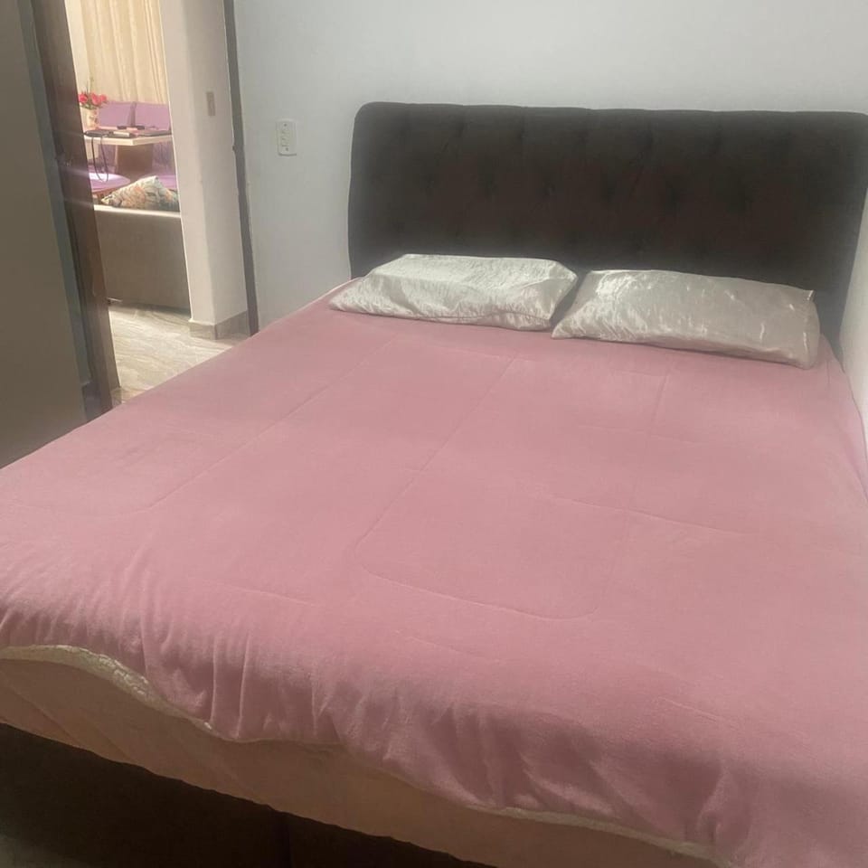 quartos da Eli Vacation rental in Caraguatatuba