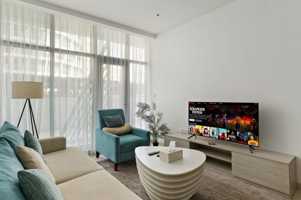 TV and multimedia, Living room, Decorative detail, internet, air conditioner