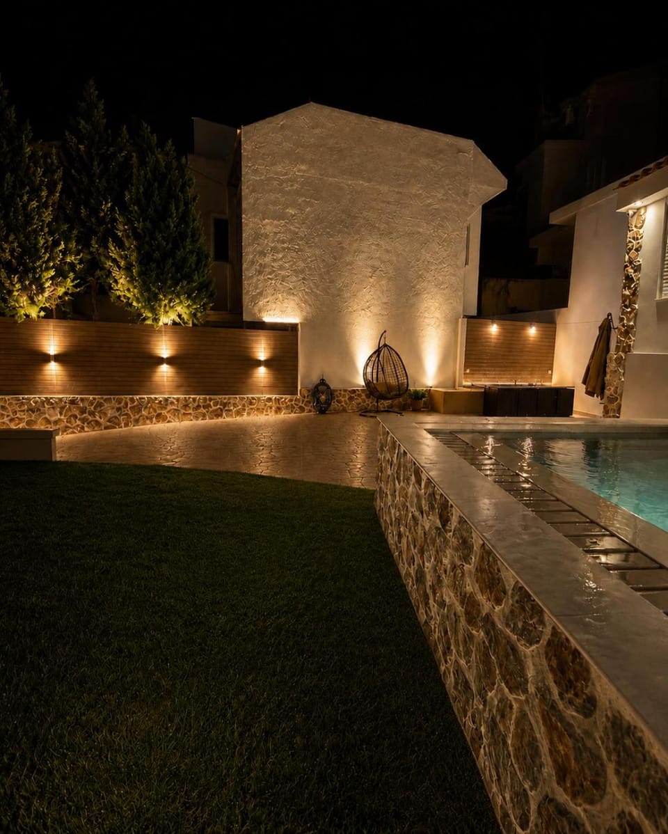 Garden, Swimming pool