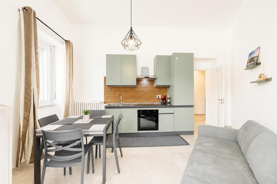 Kitchen or kitchenette, Living room, Dining area