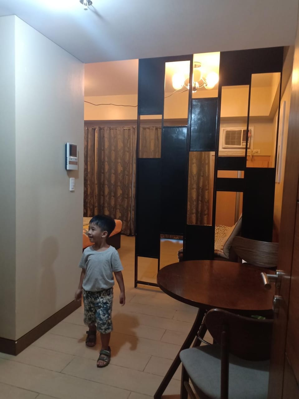 Palm Tree Genlex Condo Apartment in Pasay