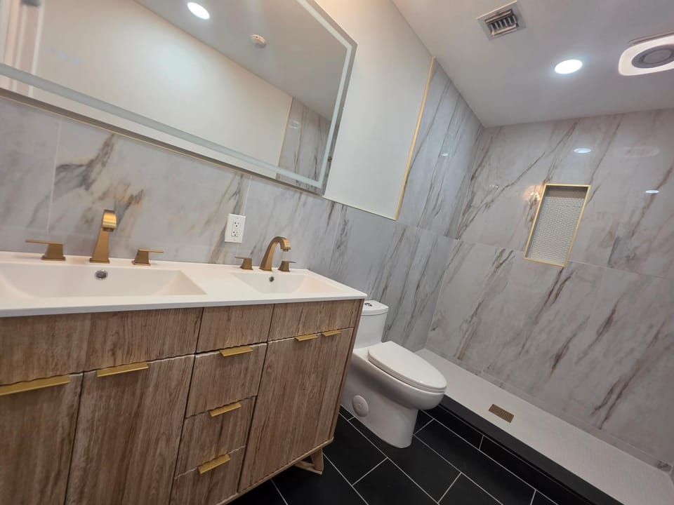 Shower, Bathroom