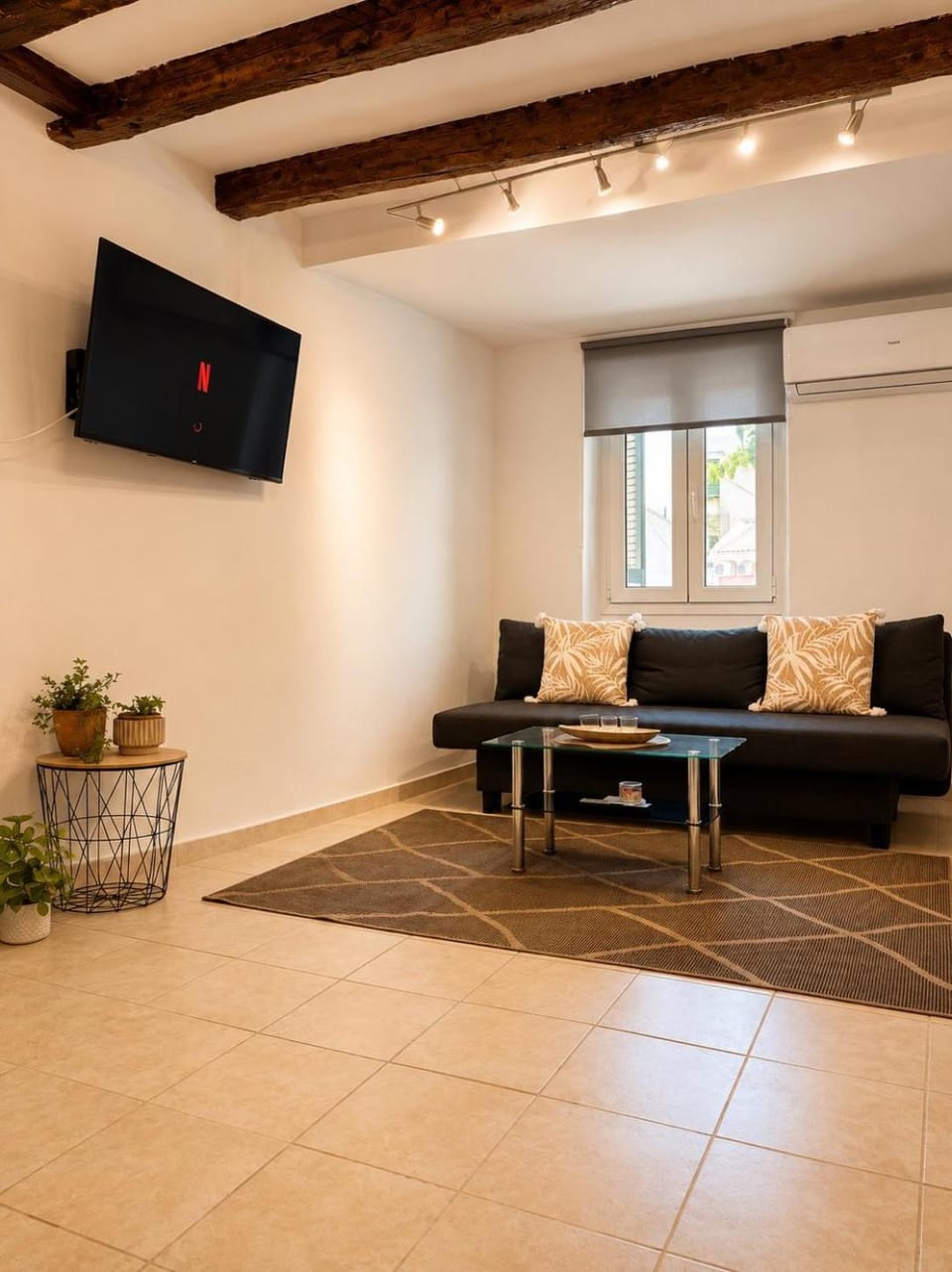 Port Home City Center Apartment in Corfu