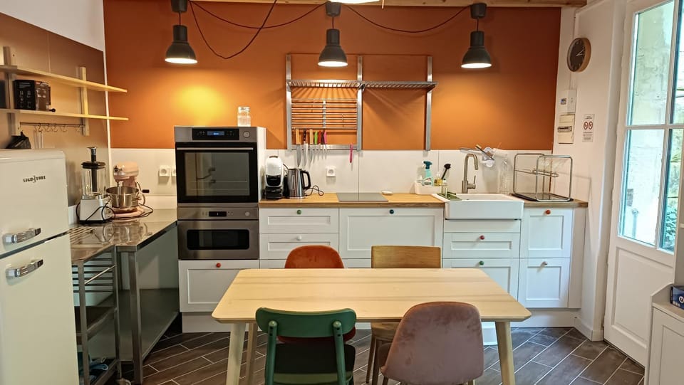Meals, kitchen