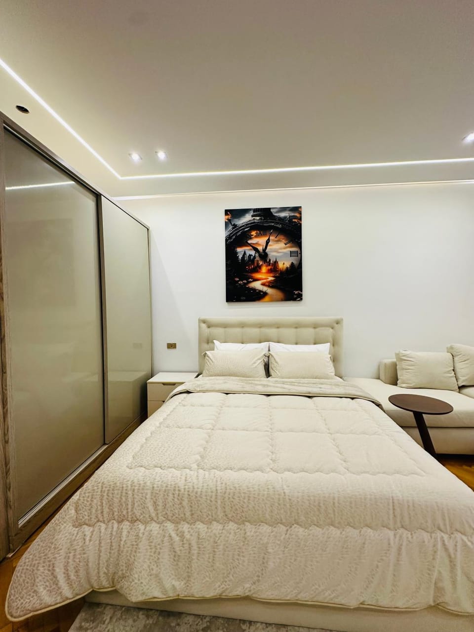 Elegant 5-Star Studio New Maadi Apartment in Cairo Governorate