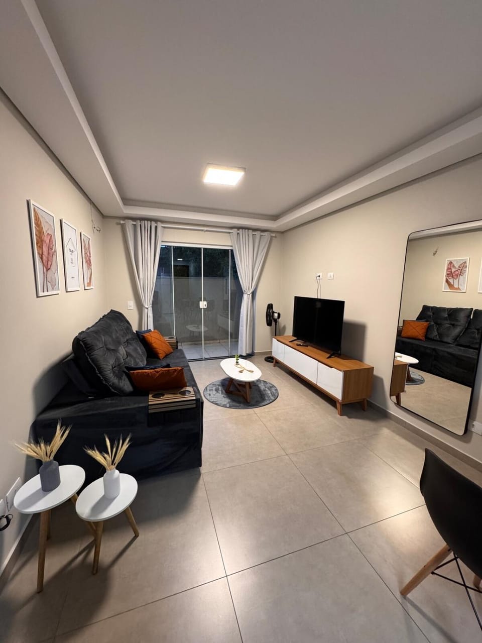 TV and multimedia, Seating area
